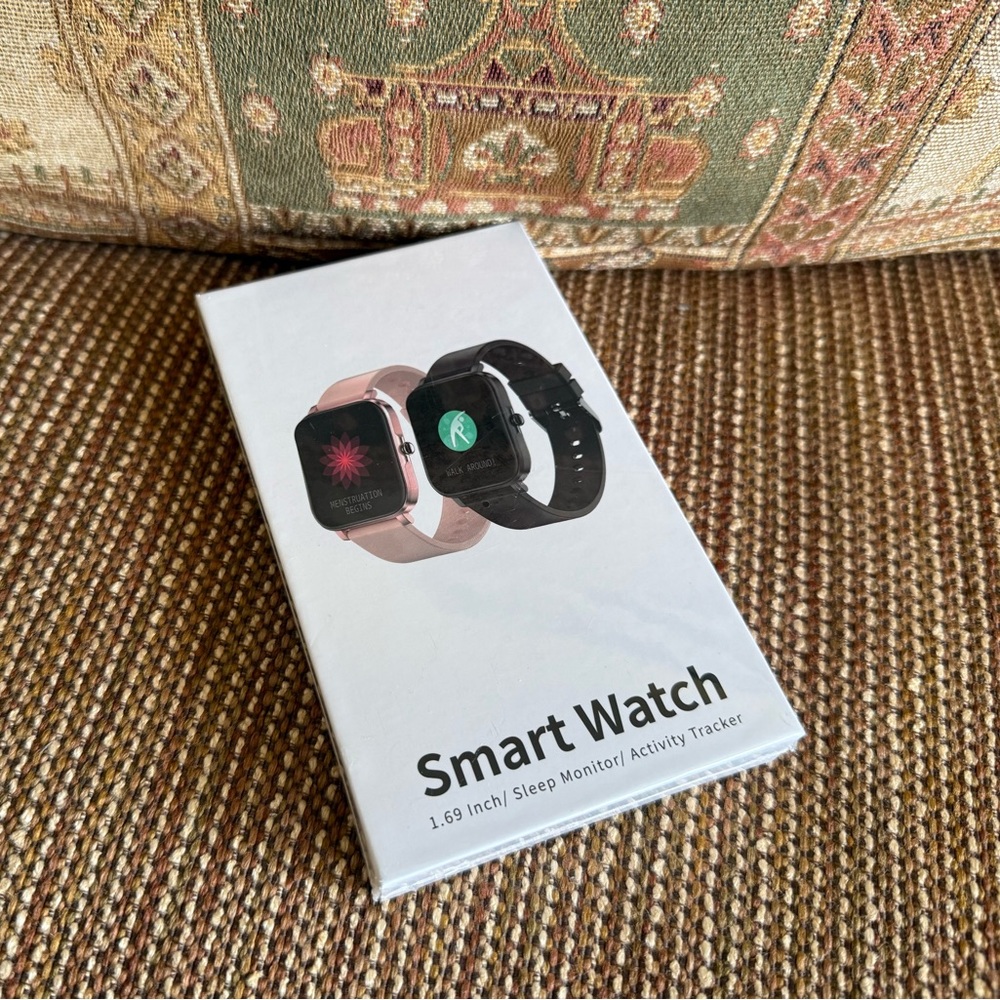 ✅Smart Watch with Sleep Monitor - Black and Pink!